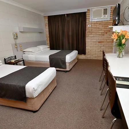 Burke And Wills Motor Inn Moree Exterior photo