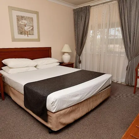 Burke And Wills Motor Inn Moree Exterior photo