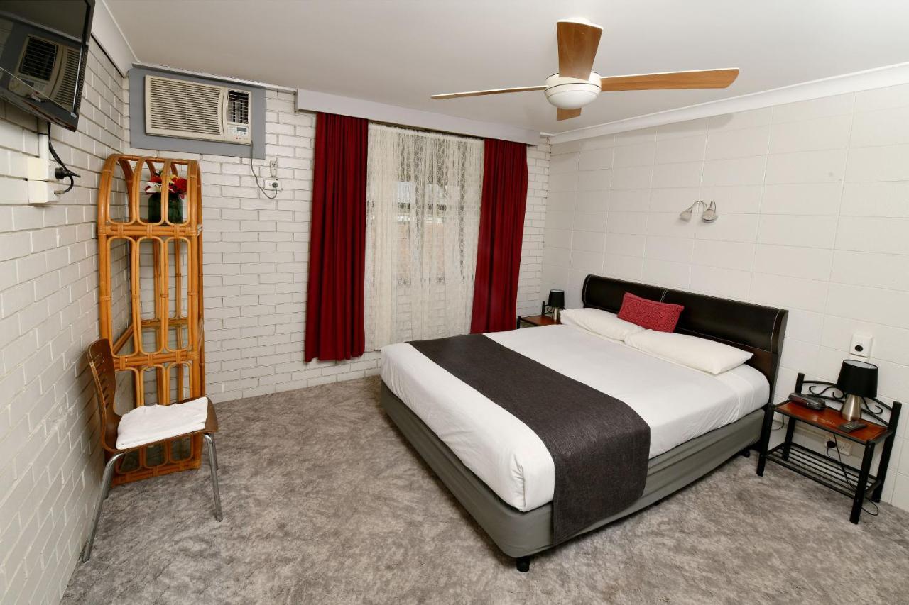 Motel Burke And Wills Motor Moree