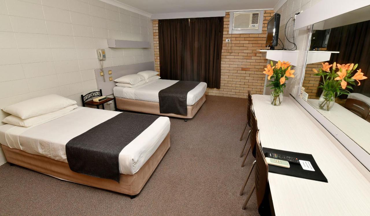 Motel Burke And Wills Motor Moree