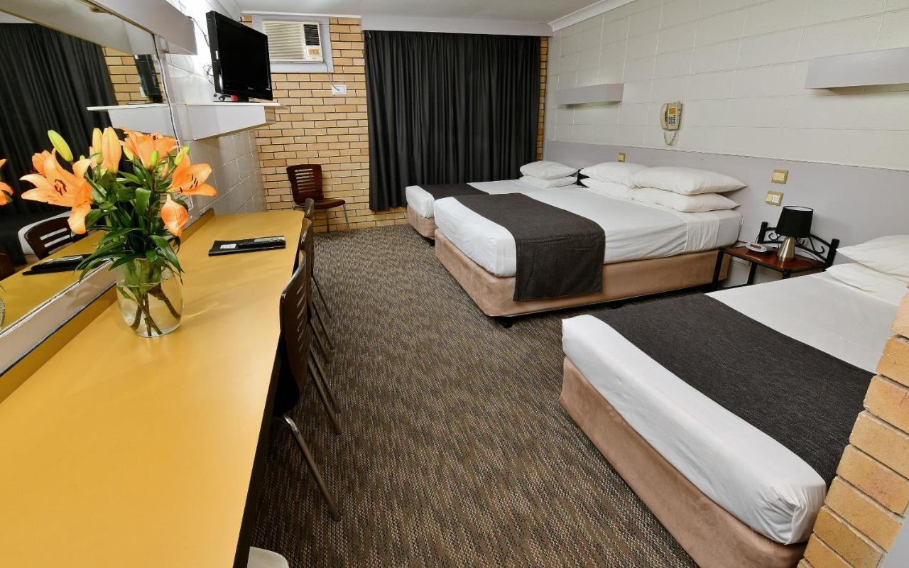 Burke And Wills Motor Motel Moree